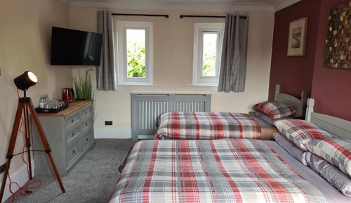 Habitación cuádruple estándar