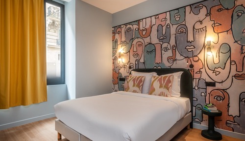 Estudio, baño privado