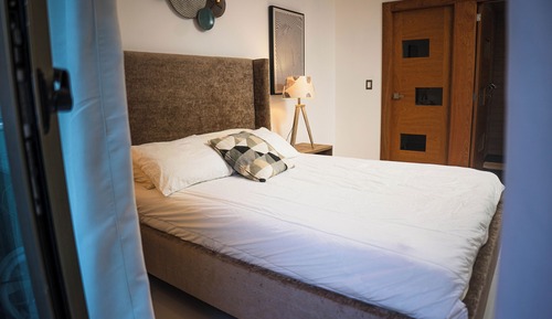 Apartamento City, 1 cama de matrimonio (E2)