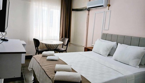 Habitación básica doble, vistas a la ciudad