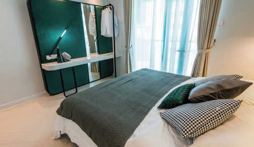 Suite estudio superior, 1 cama de matrimonio, balcón, vistas a la ciudad