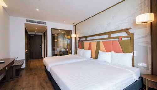 Habitación cuádruple Premium, varias camas, vistas al mar, mirando al mar