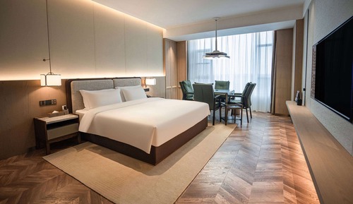 Habitación, 1 cama de matrimonio grande con sofá cama, fumadores (Leisure)