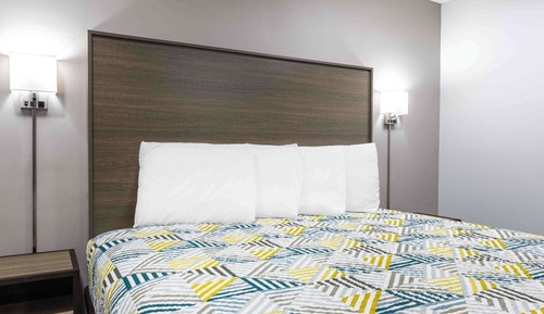Habitación estándar, 1 cama de matrimonio grande, no fumadores, frigorífico y microondas