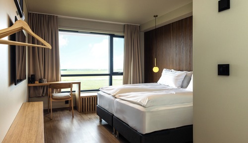 Habitación estándar con 1 cama doble o 2 individuales, no fumadores