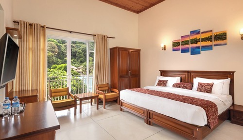 Habitación Deluxe doble, balcón, vistas a la montaña