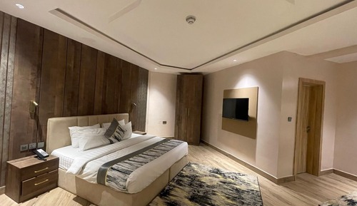 Bridge Executive Suite