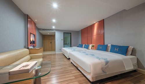 Habitación familiar, vistas a la ciudad