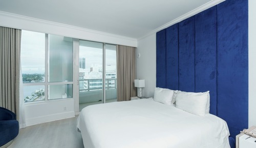 Tresor Bayview Corner One Bedroom