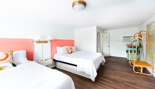 Habitación cuádruple estándar