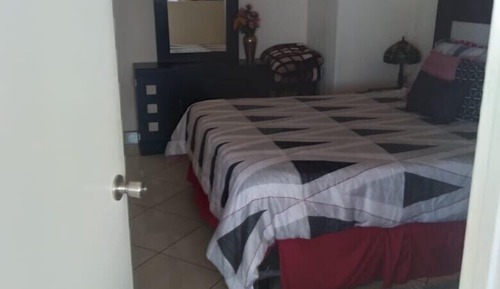 Apartamento clásico, vistas al mar