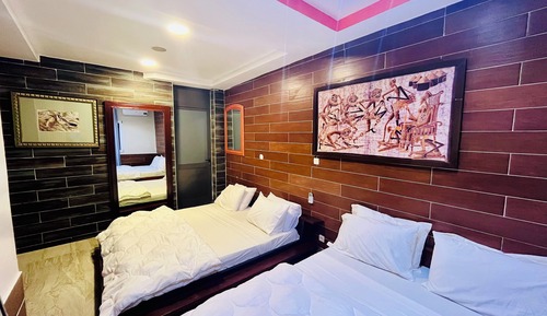Habitación Confort con 2 camas individuales, 1 habitación