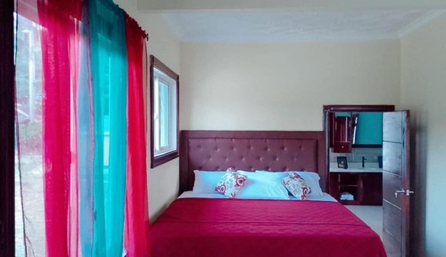 Villa Deluxe, vistas al jardín