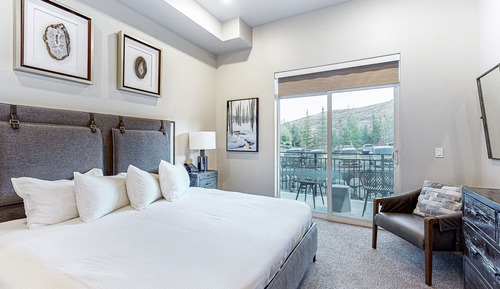 Condo, 2 Bedrooms