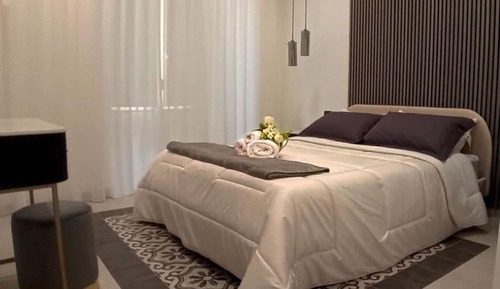 Habitación Deluxe doble, baño privado, vistas a la ciudad (Verga)