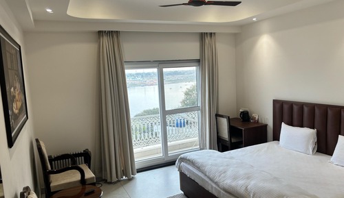 Habitación Deluxe doble, balcón, vistas al río
