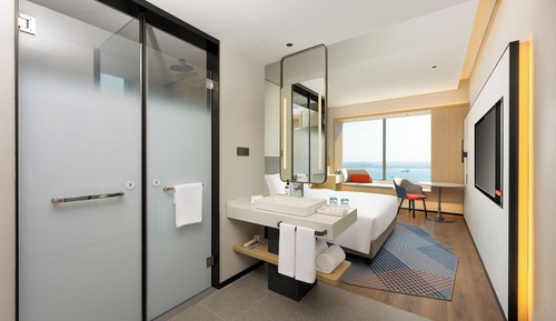 Habitación estándar, 1 cama de matrimonio grande, vistas al mar (High Floor)