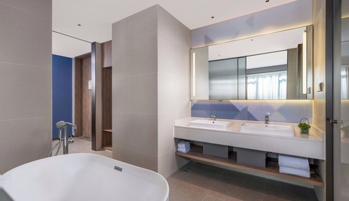 Suite, 1 cama de matrimonio grande, bañera