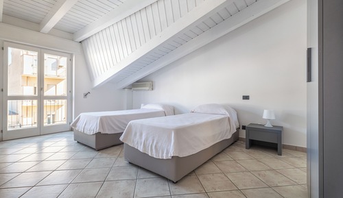 Apartamento superior, 2 habitaciones, vistas a la ciudad