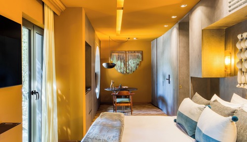 Suite romántica, balcón, vistas a la ciudad