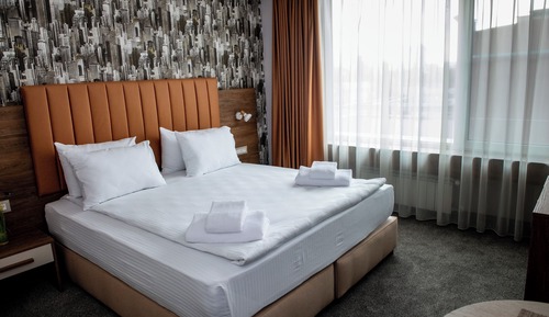 Habitación con 1 cama doble o 2 individuales, accesible en silla de ruedas