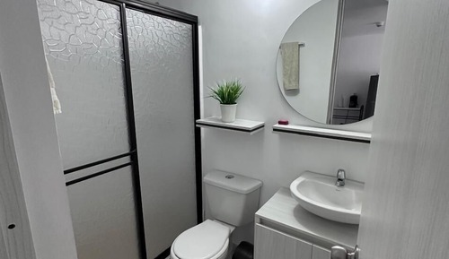 Apartamento de lujo, 1 cama doble con sofá cama, baño privado, vistas a la montaña