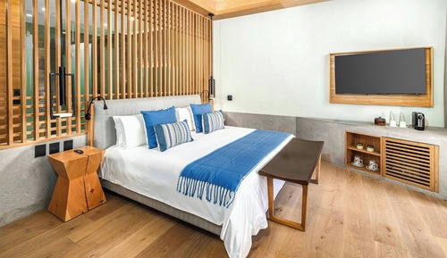 Habitación Deluxe, 1 cama de matrimonio grande, vistas a la piscina