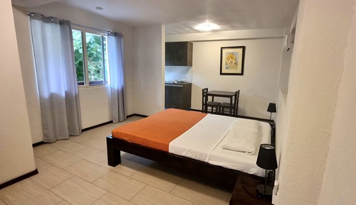 Apartamento, balcón, vistas al jardín