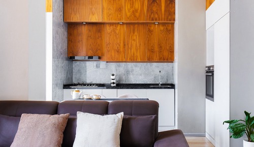 Apartamento, balcón, vistas al patio