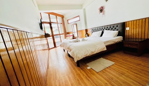 Habitación Deluxe doble, balcón, vistas a la montaña