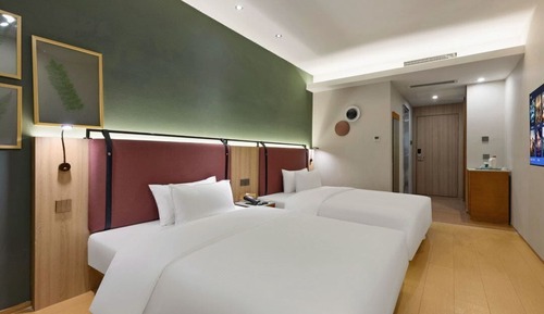 Habitación Confort con 1 cama doble o 2 individuales