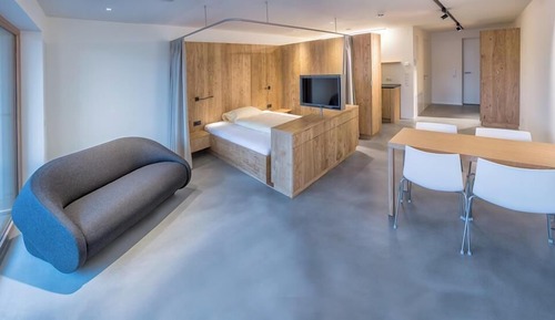 Apartamento de lujo, balcón, vistas al jardín