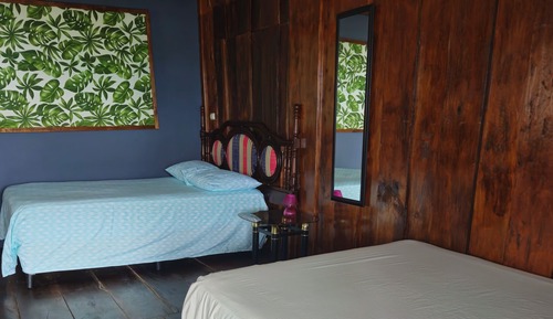 Cabaña, varias habitaciones, vistas al lago