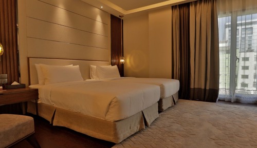 Habitación Premium con 2 camas individuales, vistas a la ciudad