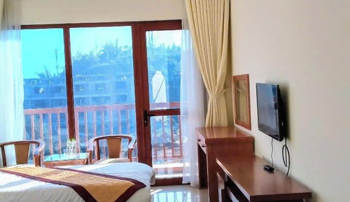 Habitación Deluxe con 1 cama doble o 2 individuales, vistas a la colina