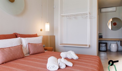 Apartamento clásico, balcón