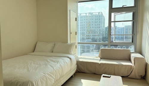 Habitación estándar doble, 1 cama doble, no fumadores, cocina (self-service check-in)