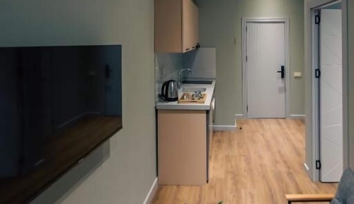 Standard Twin Room, City View