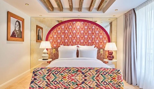 Habitación Deluxe, 1 cama de matrimonio grande, vistas al patio (Courtyard Room)