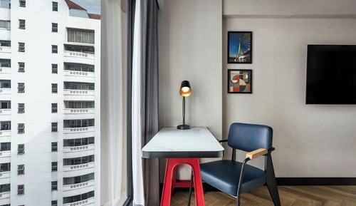 Habitación Deluxe, 1 cama de matrimonio grande, no fumadores, vistas a la ciudad
