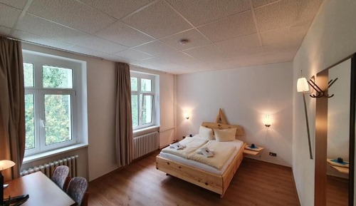 Habitación Confort doble, vistas al jardín