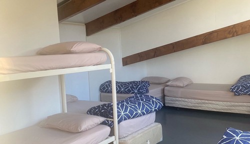 Dormitorio compartido estándar, vistas al jardín