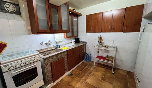 Apartamento familiar, vistas al jardín