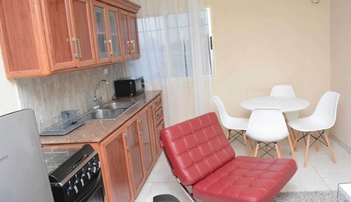 Apartamento exclusivo, 2 habitaciones, vistas a la ciudad