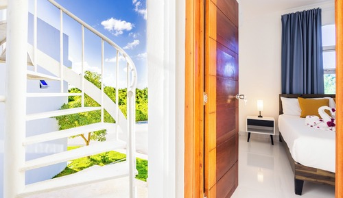 Villa Deluxe, vistas a la piscina