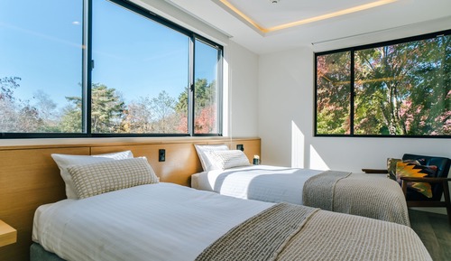 Villa de lujo, varias habitaciones, vistas al jardín