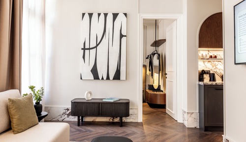 Ideon Antron Suite, two bedrooms, Kitchenette, balcony City View