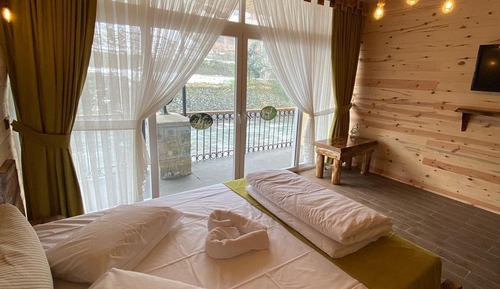 Habitación doble de uso individual, balcón, vistas al río