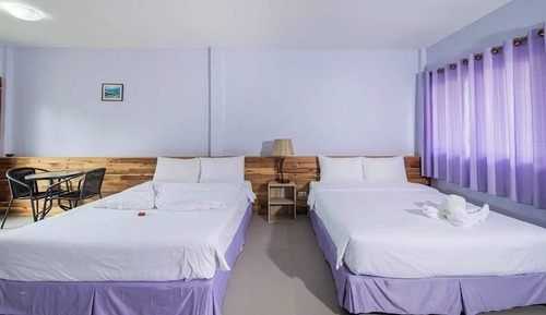 Standard Quadruple Room Water Park View