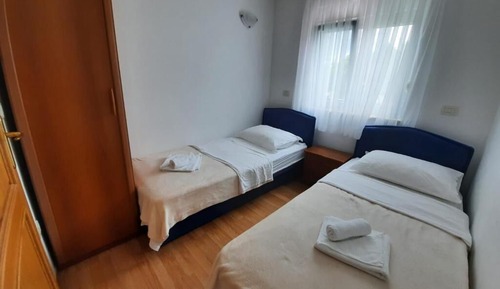 Apartamento familiar, balcón, vistas al mar